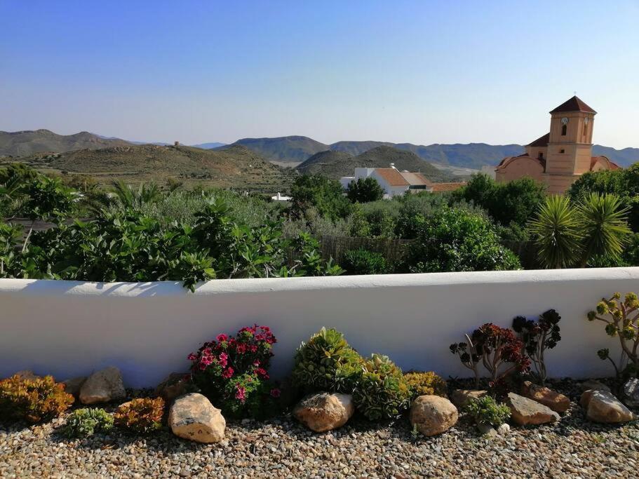 Casa Jardin. Vivienda Rural En Zona Tranquila. Villa Lucainena de las Torres Buitenkant foto